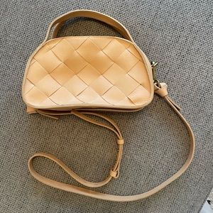 Madewell Leather Zip Top Crossbody bag with top handle and woven detail